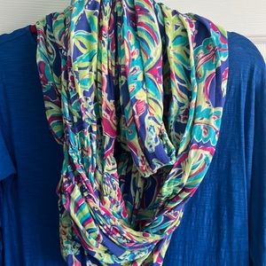 Lilly infinity scarf